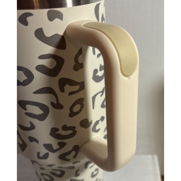 Leopard Print Stainless Steel Insulated Tumbler 40oz With Handle & Straw 10.25" - Picture 5 of 13